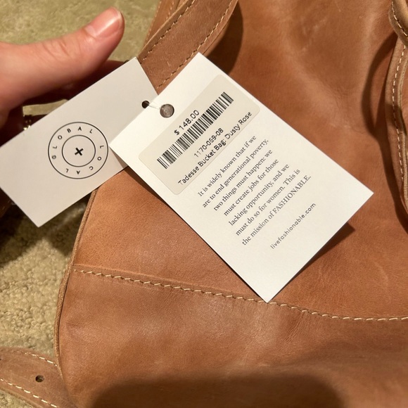 NEW leather bucket bag - Picture 2 of 5